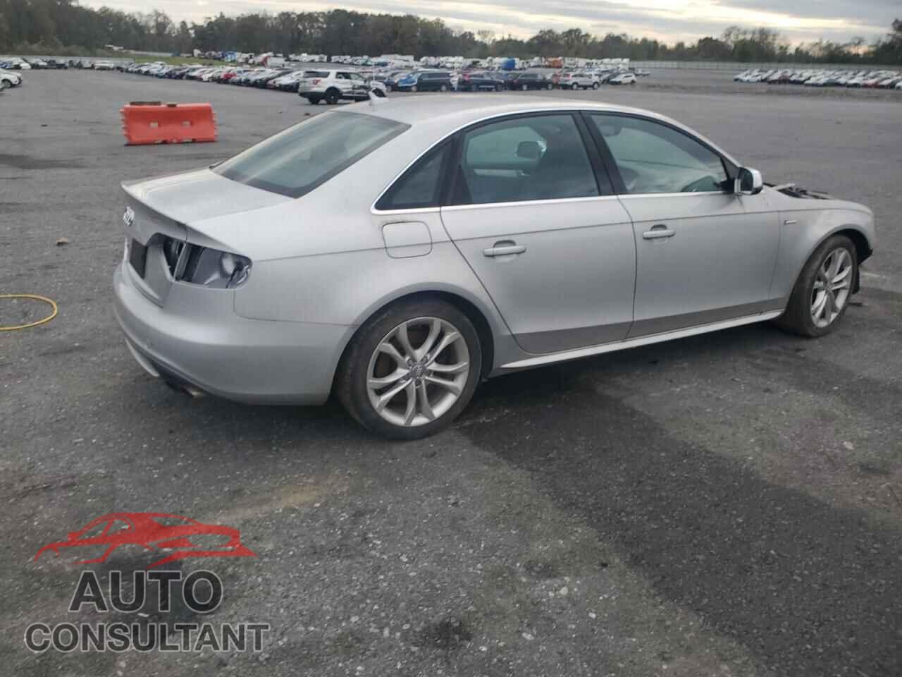 AUDI S4/RS4 2012 - WAUBGAFL1CA062143