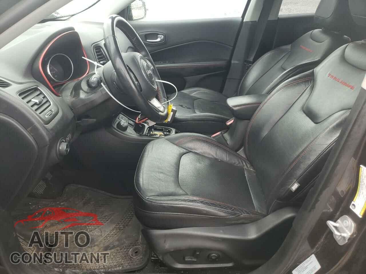 JEEP COMPASS 2017 - 3C4NJDDB7HT640226