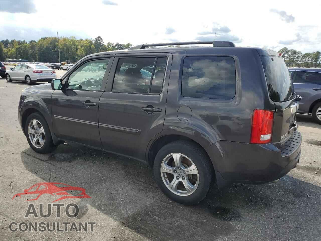 HONDA PILOT 2015 - 5FNYF4H5XFB059530