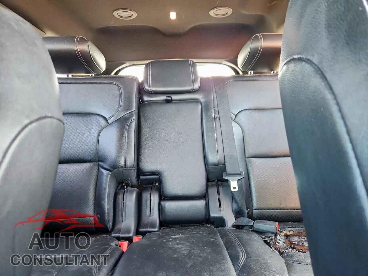 FORD EXPLORER 2018 - 1FM5K7F8XJGA97170