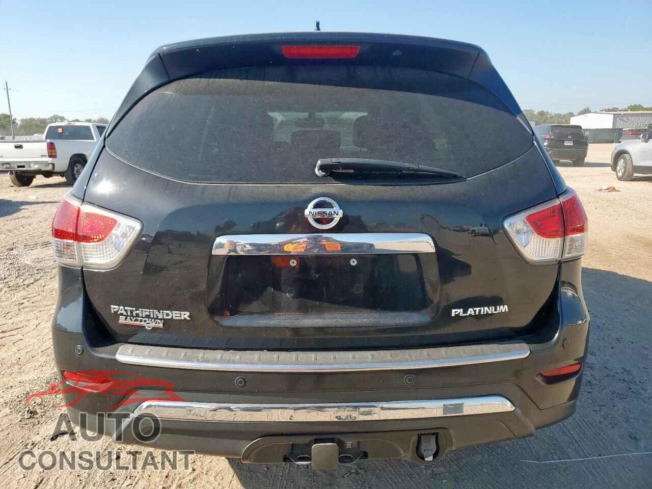 NISSAN PATHFINDER 2015 - 5N1AR2MN0FC716668