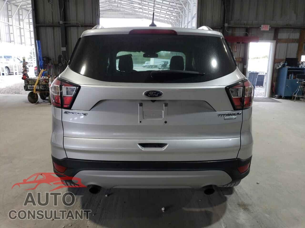 FORD ESCAPE 2018 - 1FMCU0J99JUB48331
