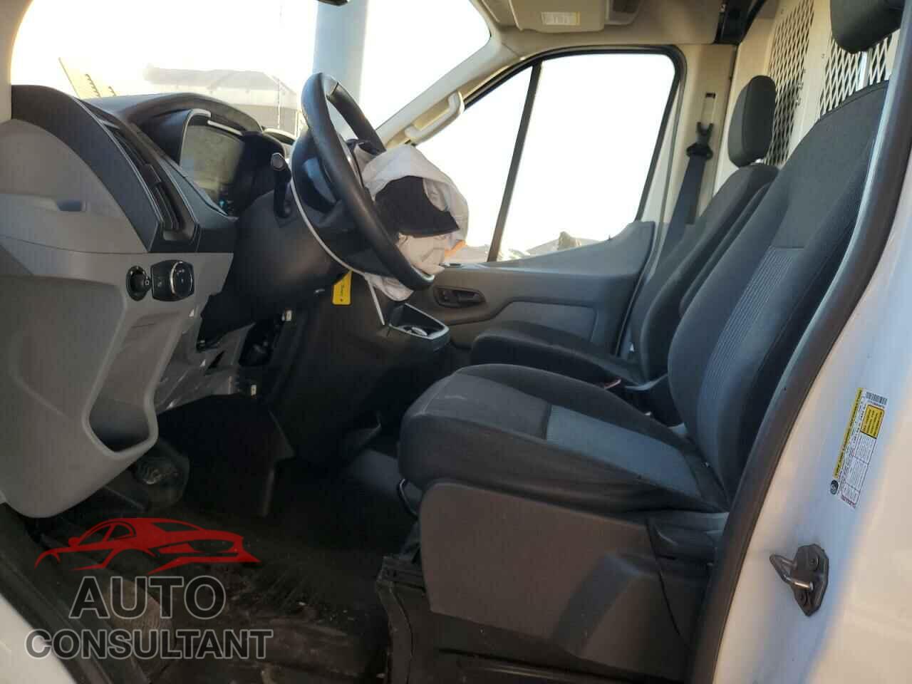FORD TRANSIT 2019 - 1FTYE1CM6KKA46755