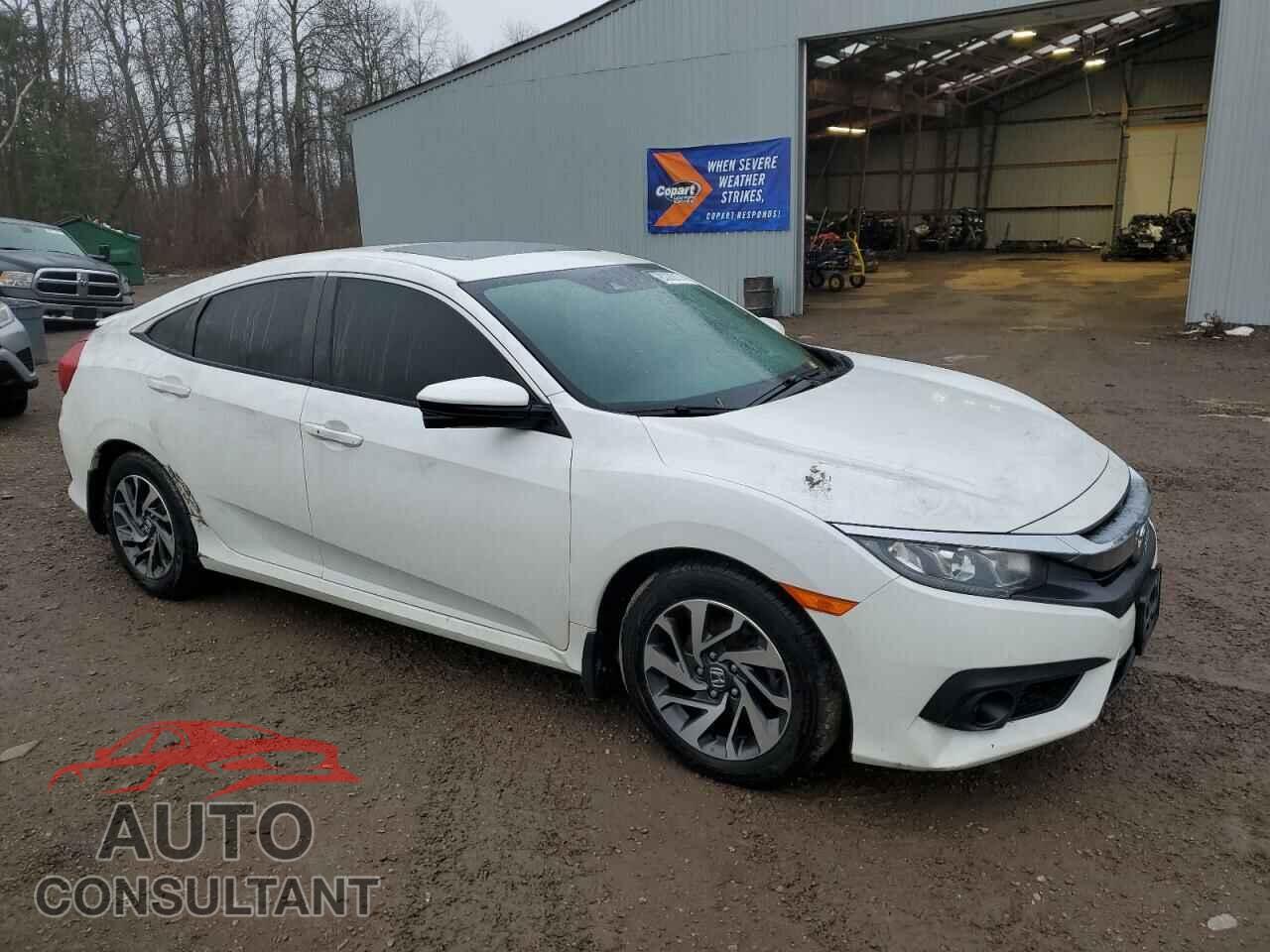 HONDA CIVIC 2018 - 2HGFC2F81JH032111
