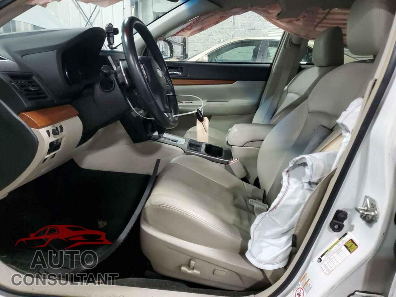 SUBARU OUTBACK 2014 - 4S4BRBLC3E3294866