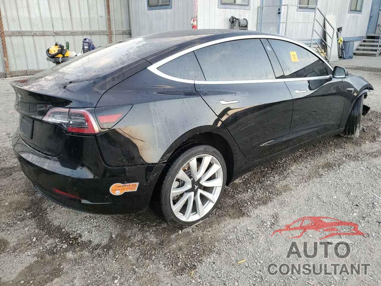 TESLA MODEL 3 2020 - 5YJ3E1EA5LF645562