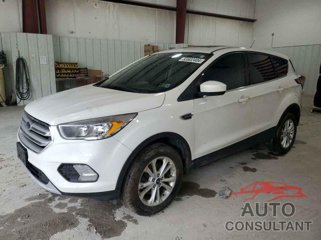 FORD ESCAPE 2017 - 1FMCU9GD7HUC22324