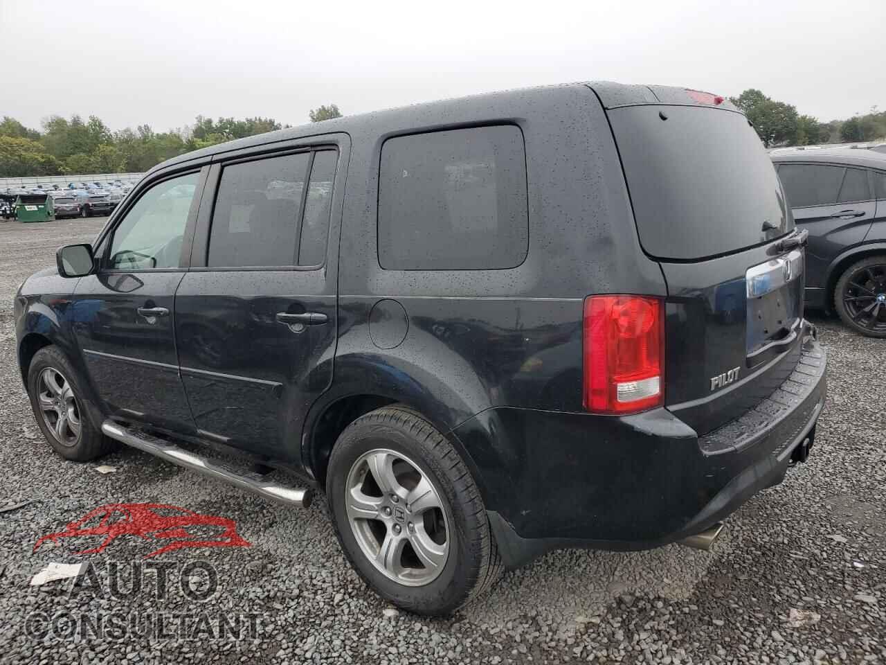 HONDA PILOT 2013 - 5FNYF4H7XDB047974