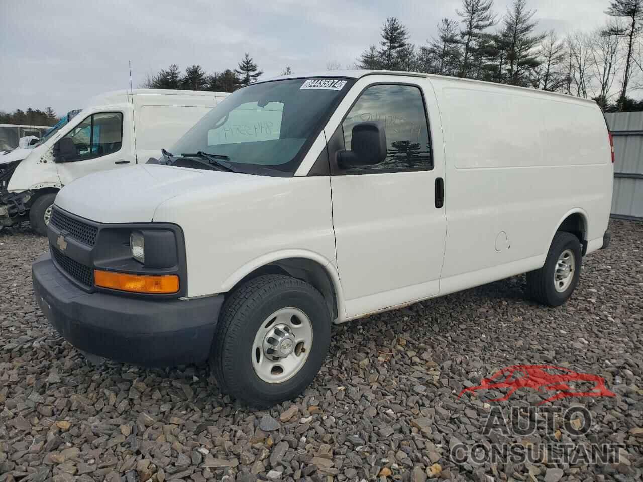 CHEVROLET EXPRESS 2011 - 1GCWGFFA0B1138014