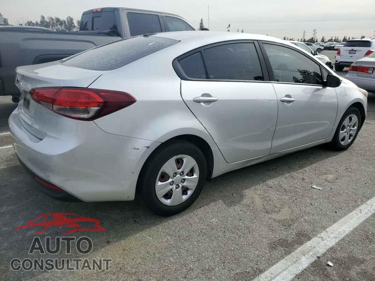 KIA FORTE 2017 - 3KPFK4A71HE160107