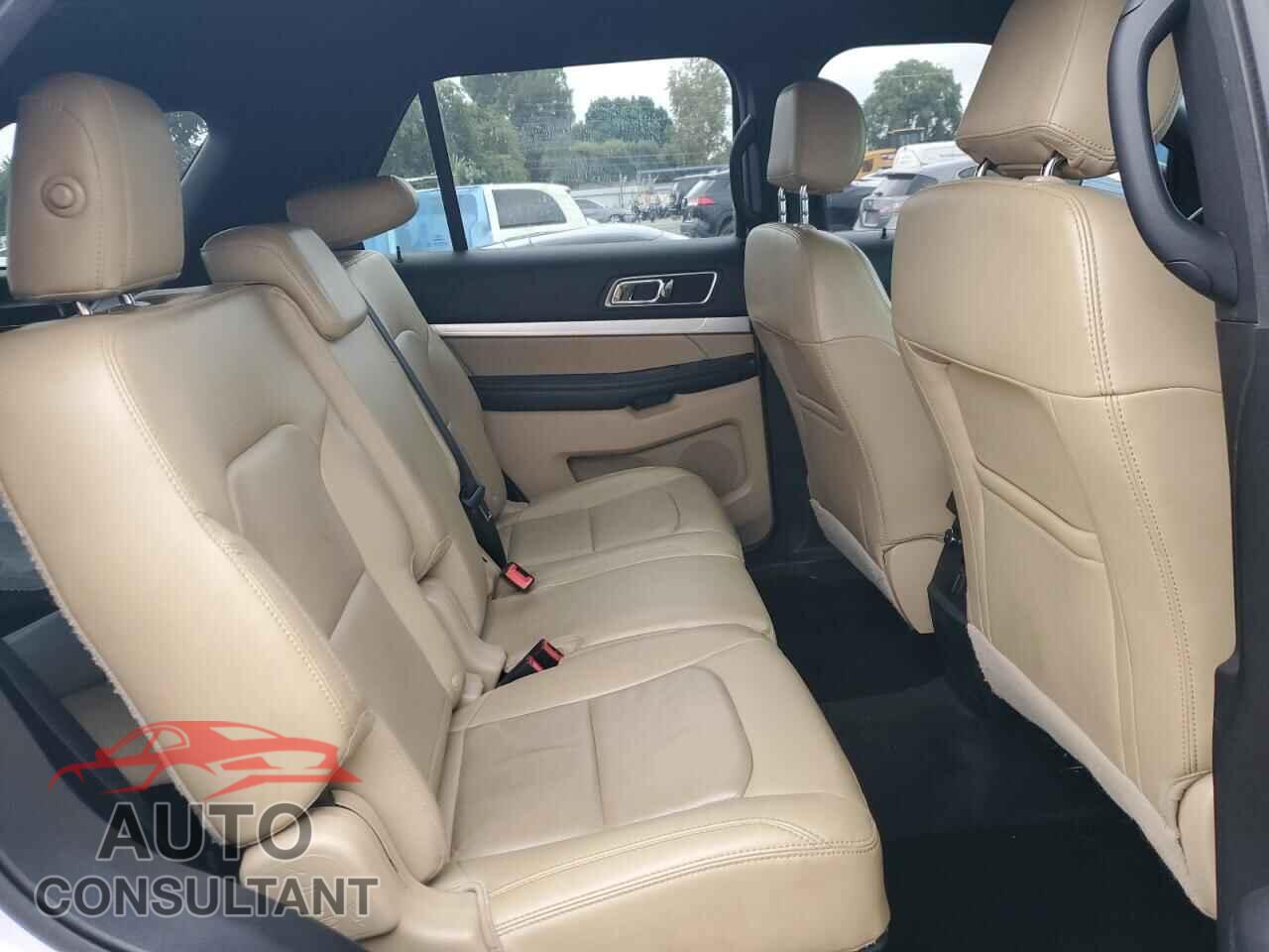 FORD EXPLORER 2017 - 1FM5K7D83HGB31852