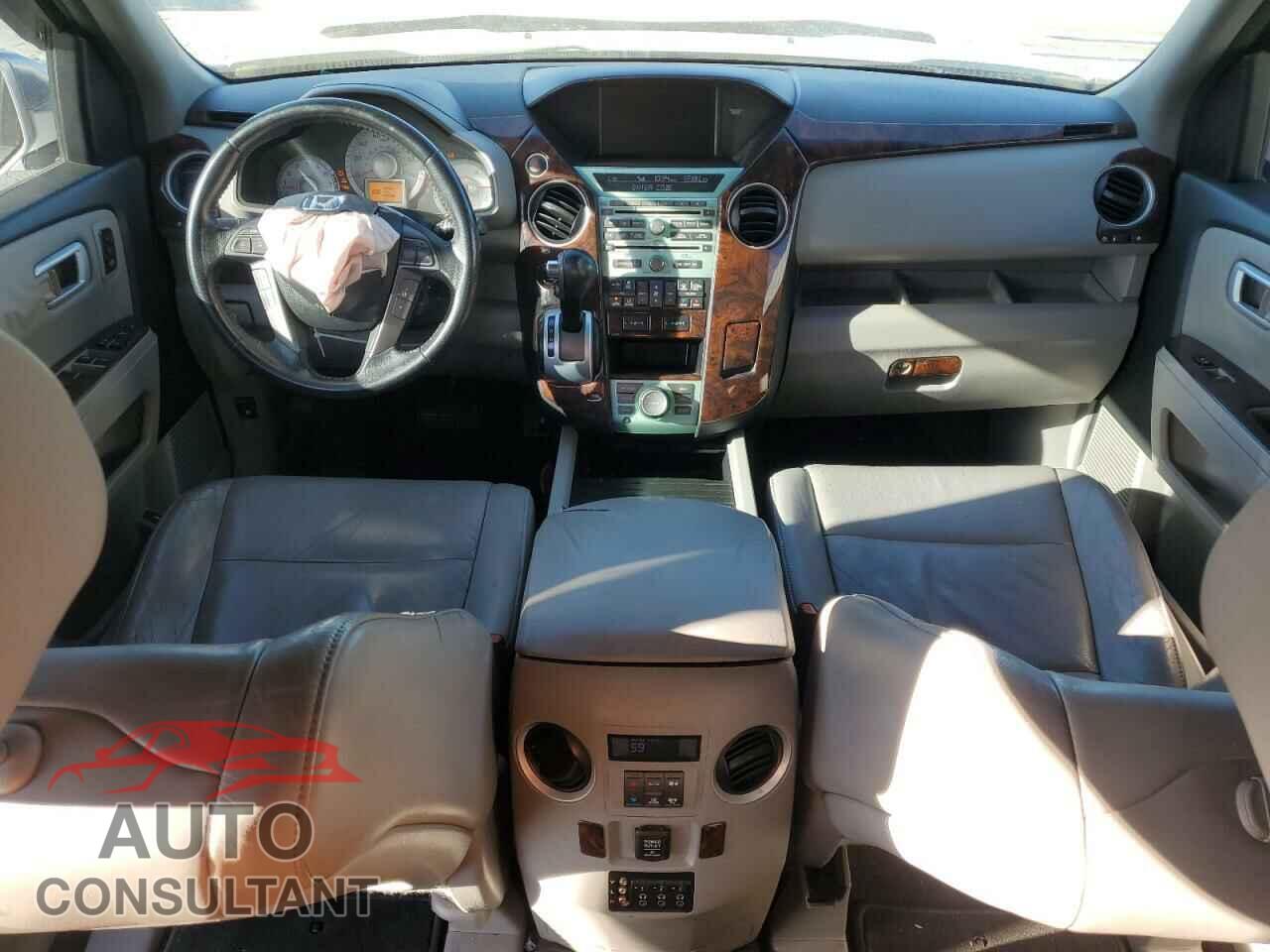 HONDA PILOT 2010 - 5FNYF3H92AB014796