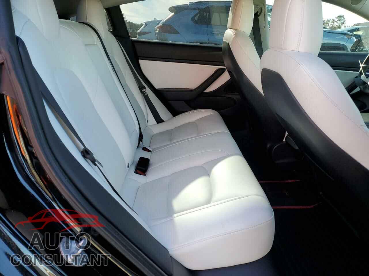 TESLA MODEL 3 2021 - 5YJ3E1EA9MF853378