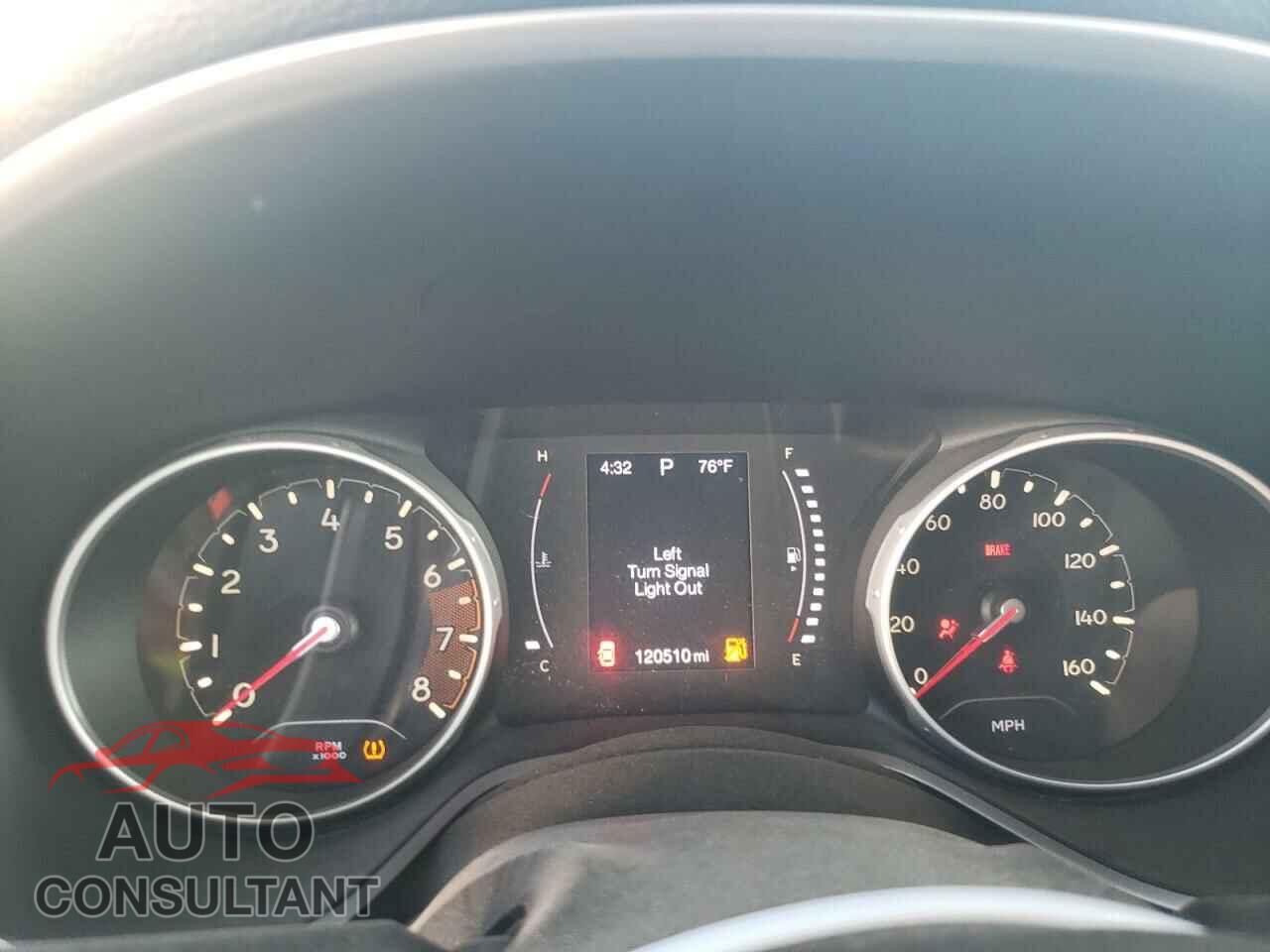 JEEP COMPASS 2017 - 3C4NJCAB2HT690739