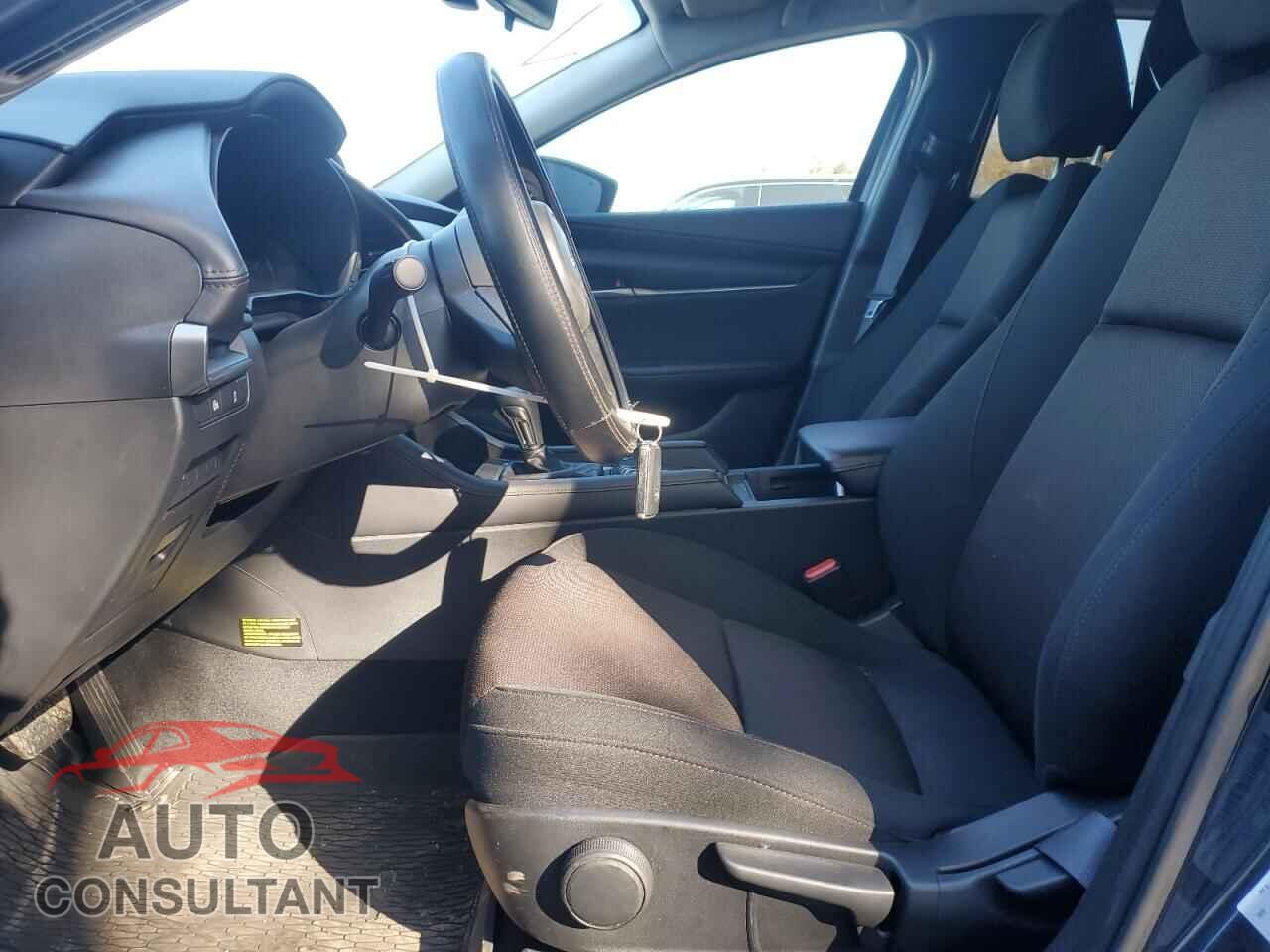 MAZDA 3 SELECT S 2024 - JM1BPABM4R1705515