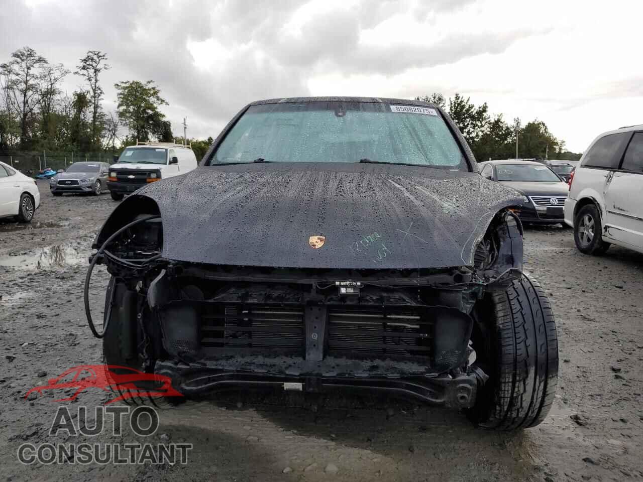 PORSCHE CAYENNE 2018 - WP1AA2A21JKA06326