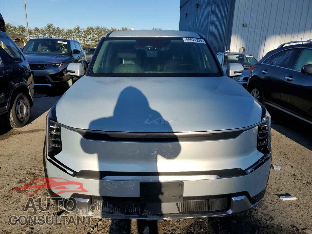 KIA EV9 LIGHT 2024 - KNDAB5S19R6037382