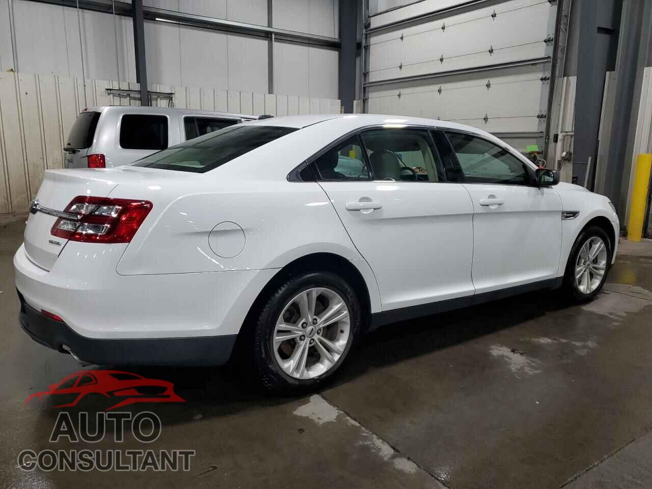 FORD TAURUS 2015 - 1FAHP2D86FG172923