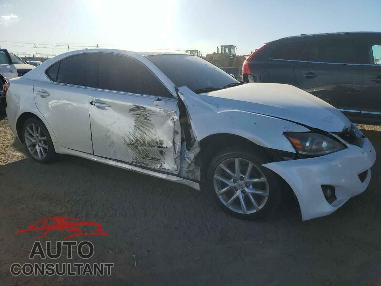LEXUS IS 2012 - JTHCF5C25C5059458