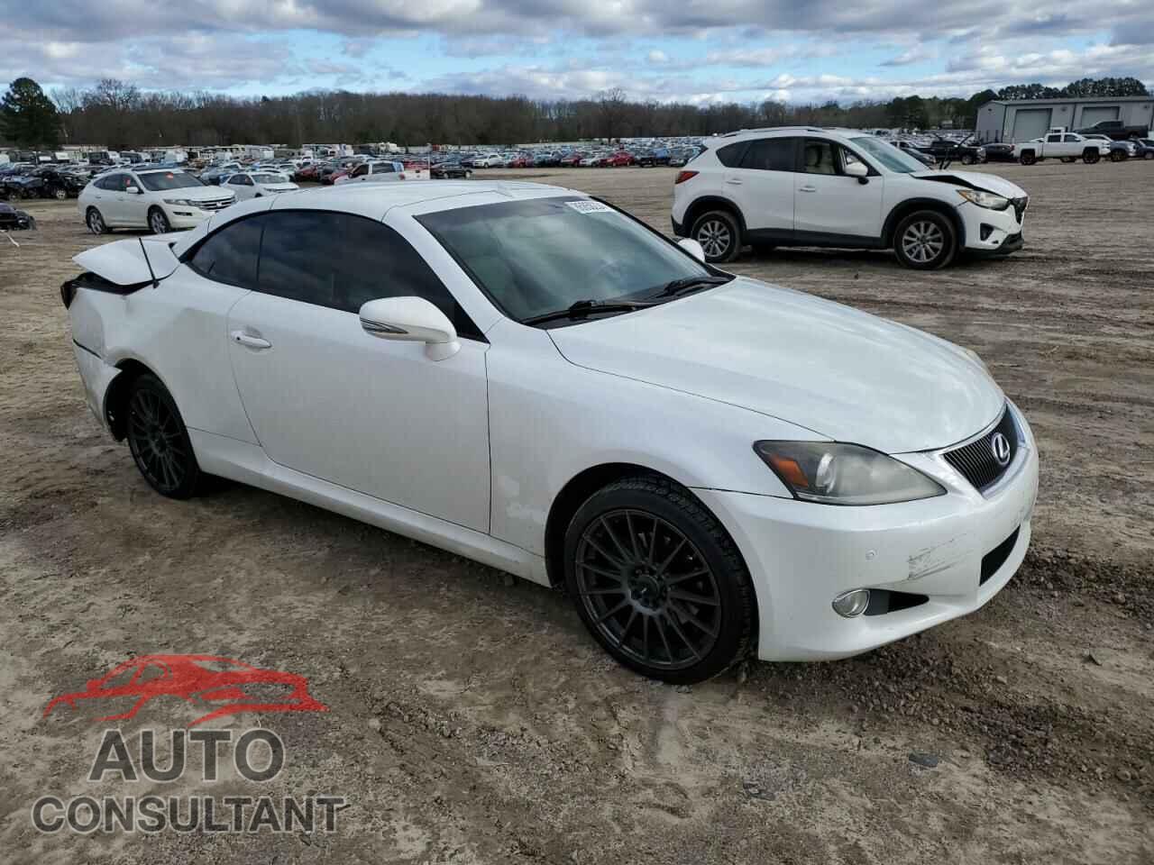 LEXUS IS 2011 - JTHFF2C21B2517458