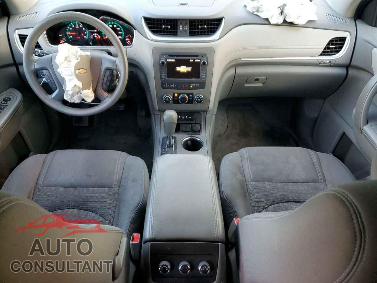 CHEVROLET TRAVERSE 2017 - 1GNKVFED2HJ299528