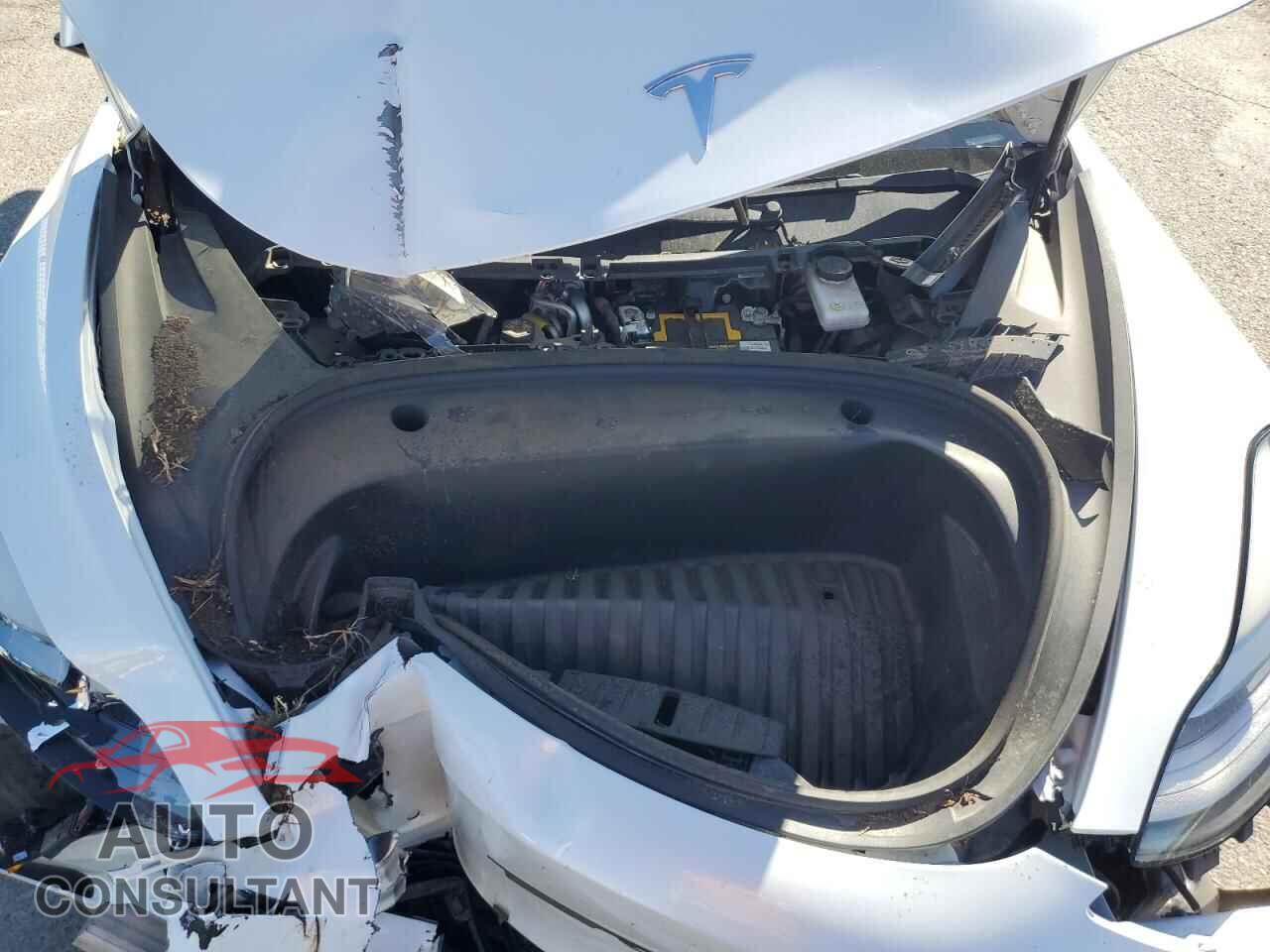 TESLA MODEL 3 2021 - 5YJ3E1EB0MF052007