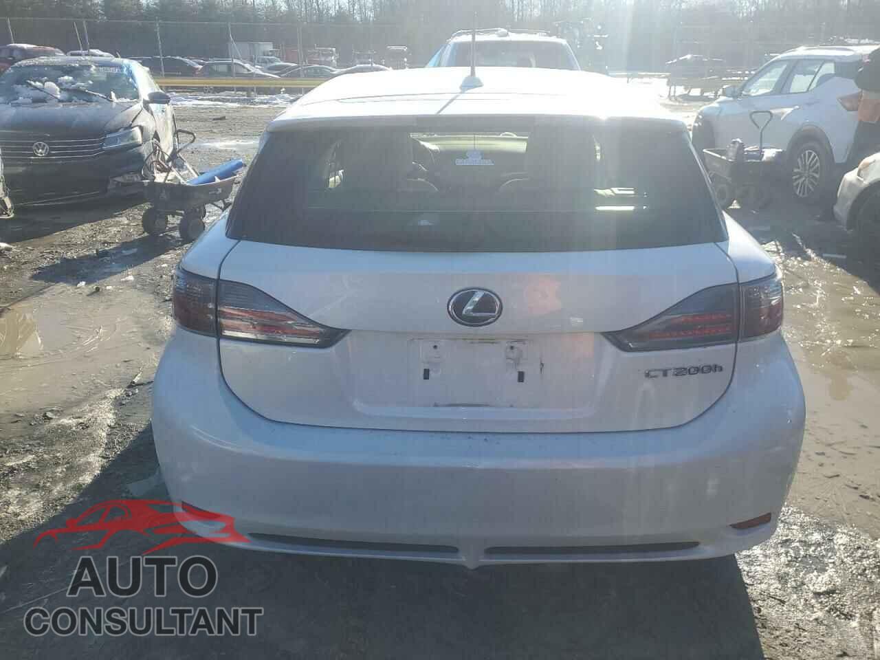 LEXUS CT 200 2013 - JTHKD5BH8D2147334