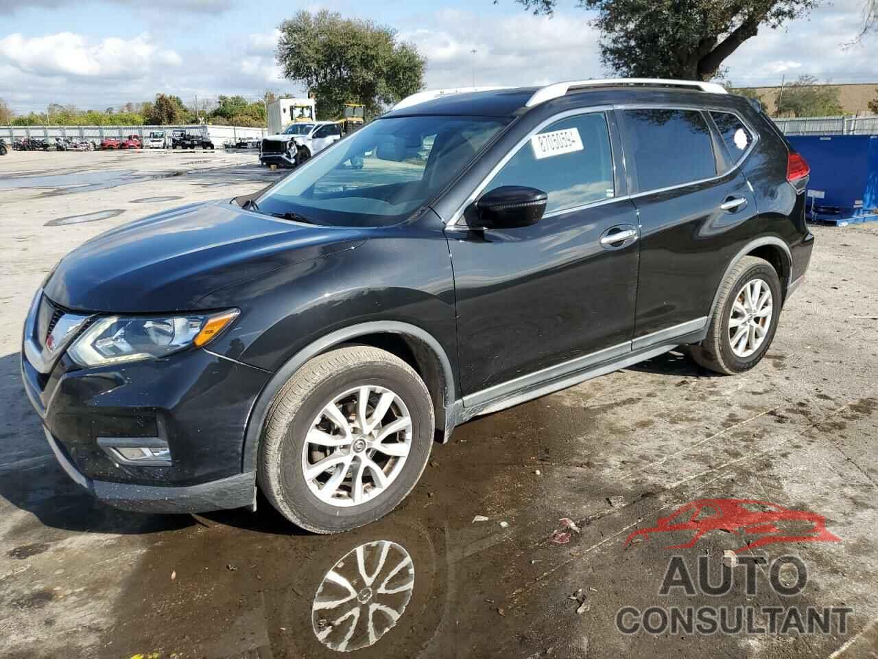 NISSAN ROGUE 2017 - KNMAT2MT5HP616100