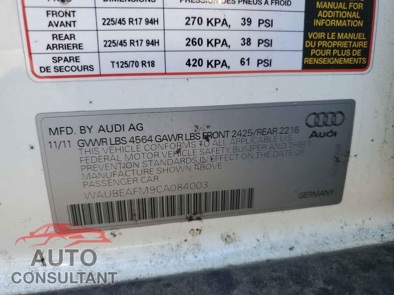 AUDI A3 2012 - WAUBEAFM9CA084003