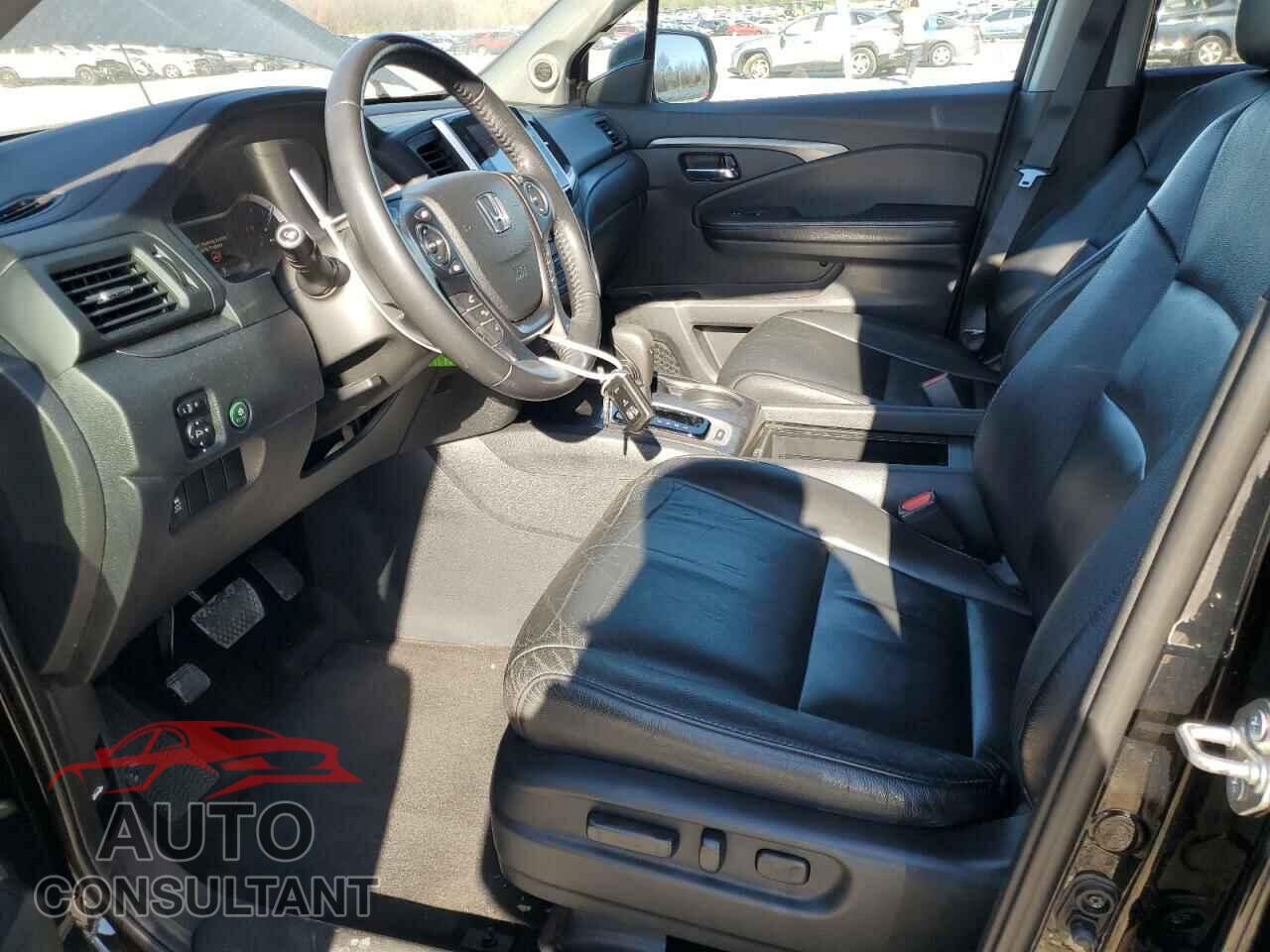 HONDA PILOT 2016 - 5FNYF5H57GB016223