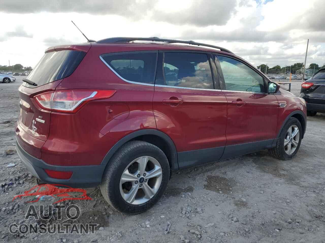 FORD ESCAPE 2013 - 1FMCU0GX9DUD31433