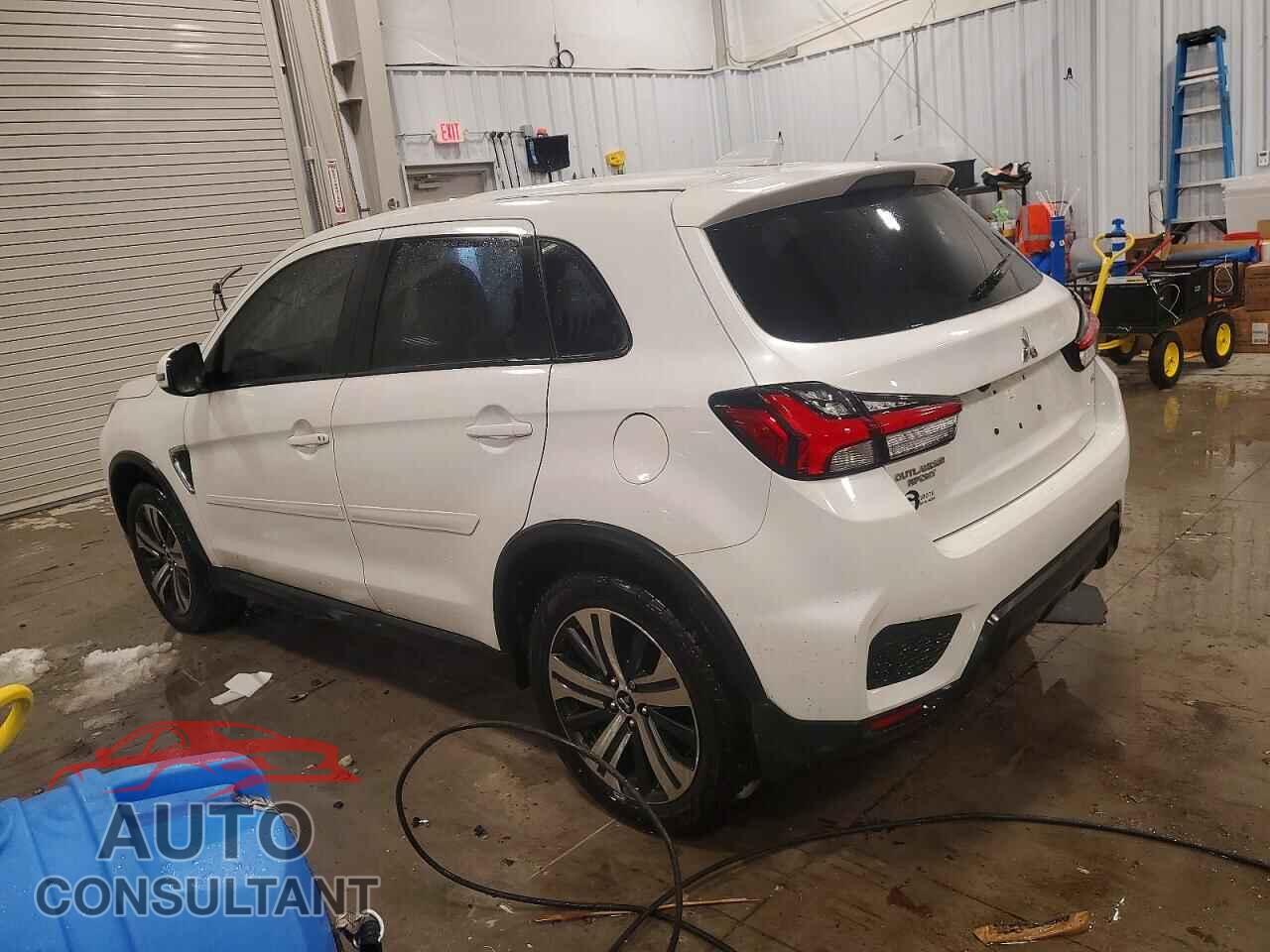 MITSUBISHI OUTLANDER 2020 - JA4AR3AU2LU022425