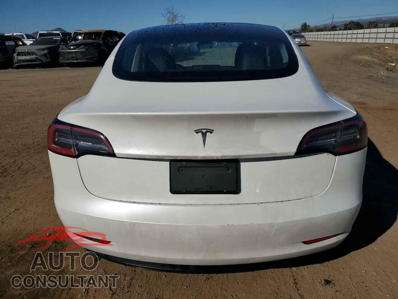 TESLA MODEL 3 2022 - 5YJ3E1EA3NF190164