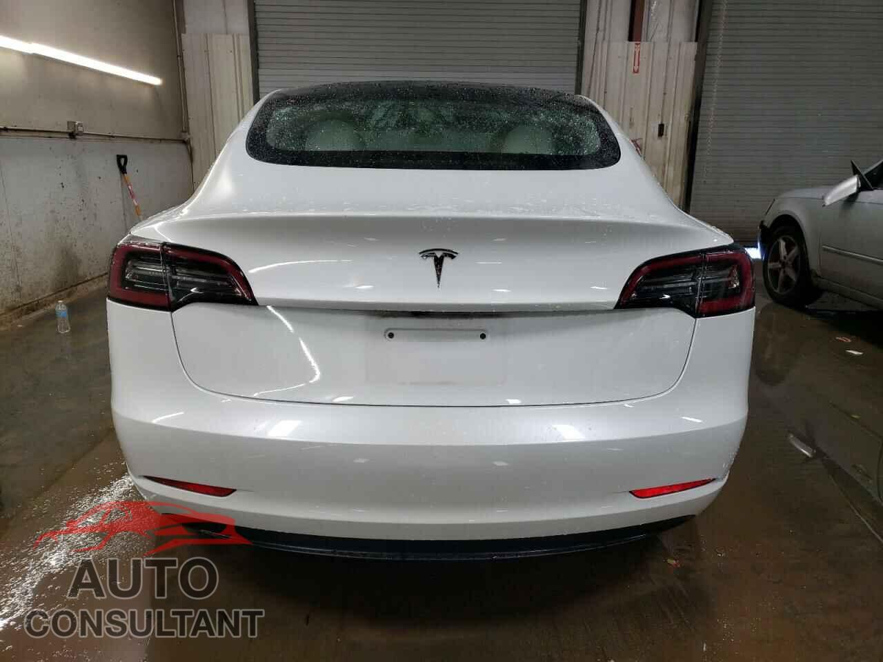 TESLA MODEL 3 2023 - 5YJ3E1EA1PF471589