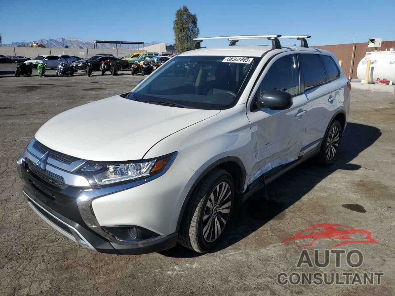 MITSUBISHI OUTLANDER 2019 - JA4AZ3A31KZ012090