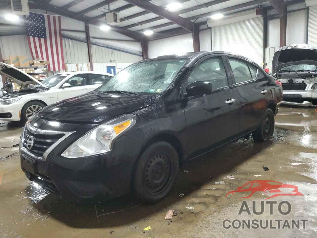 NISSAN VERSA 2018 - 3N1CN7AP7JL881189