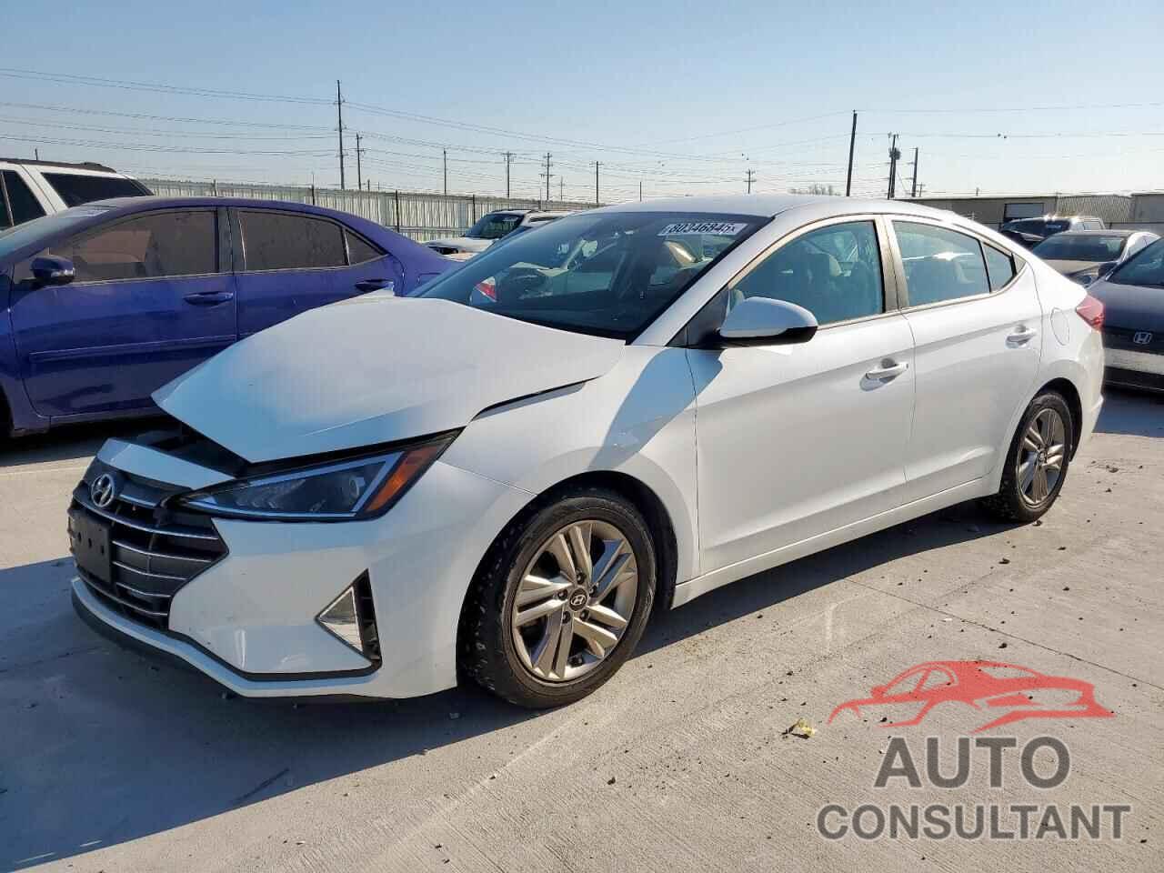 HYUNDAI ELANTRA 2019 - 5NPD84LF5KH442800