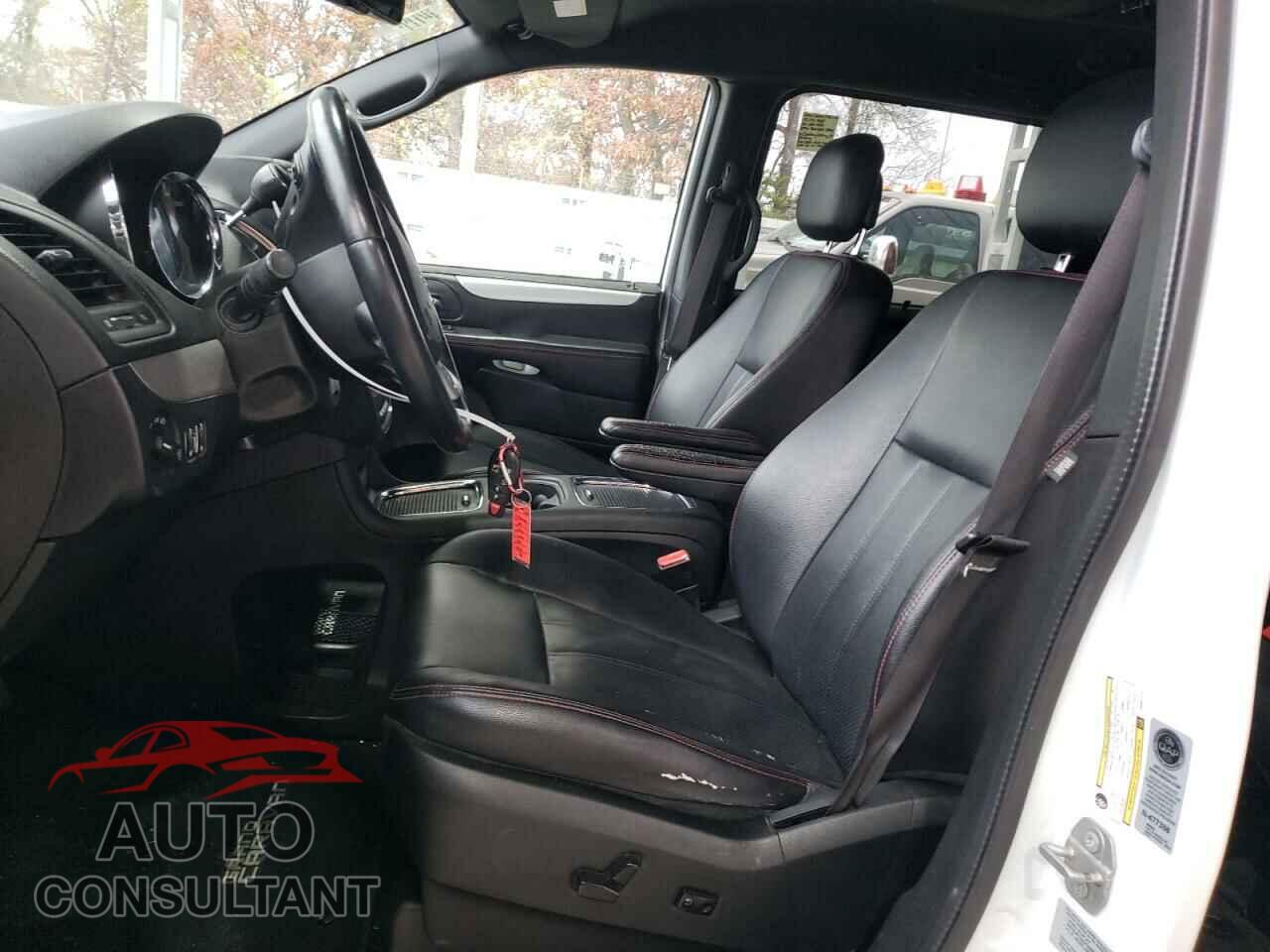 DODGE CARAVAN 2017 - 2C4RDGEG9HR847272