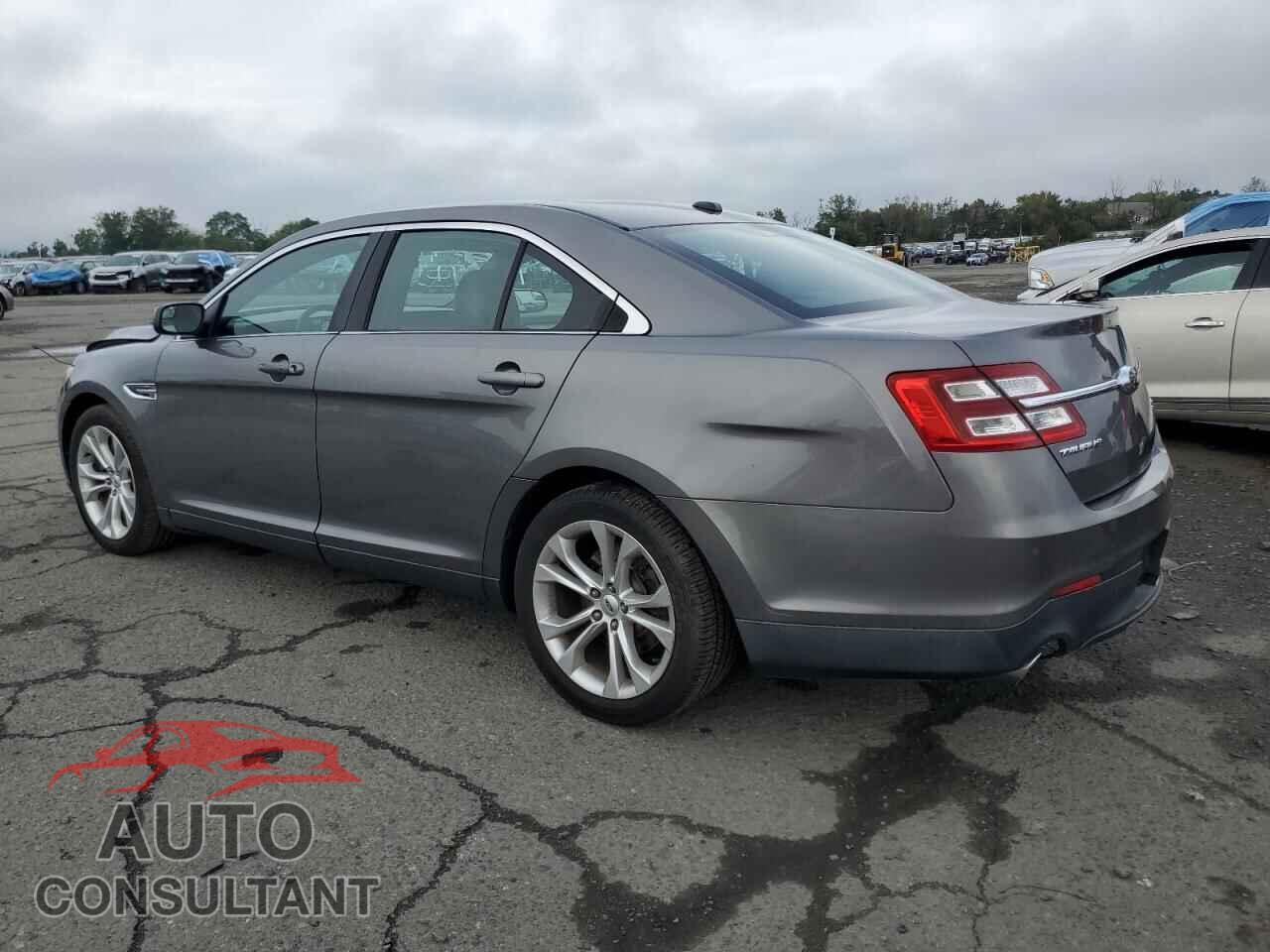 FORD TAURUS 2013 - 1FAHP2H88DG183249