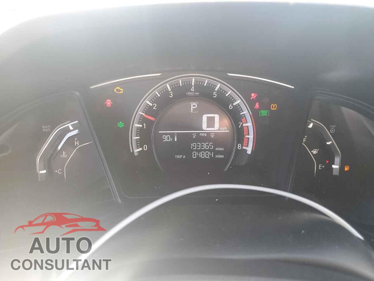 HONDA CIVIC 2018 - 2HGFC2F55JH606005