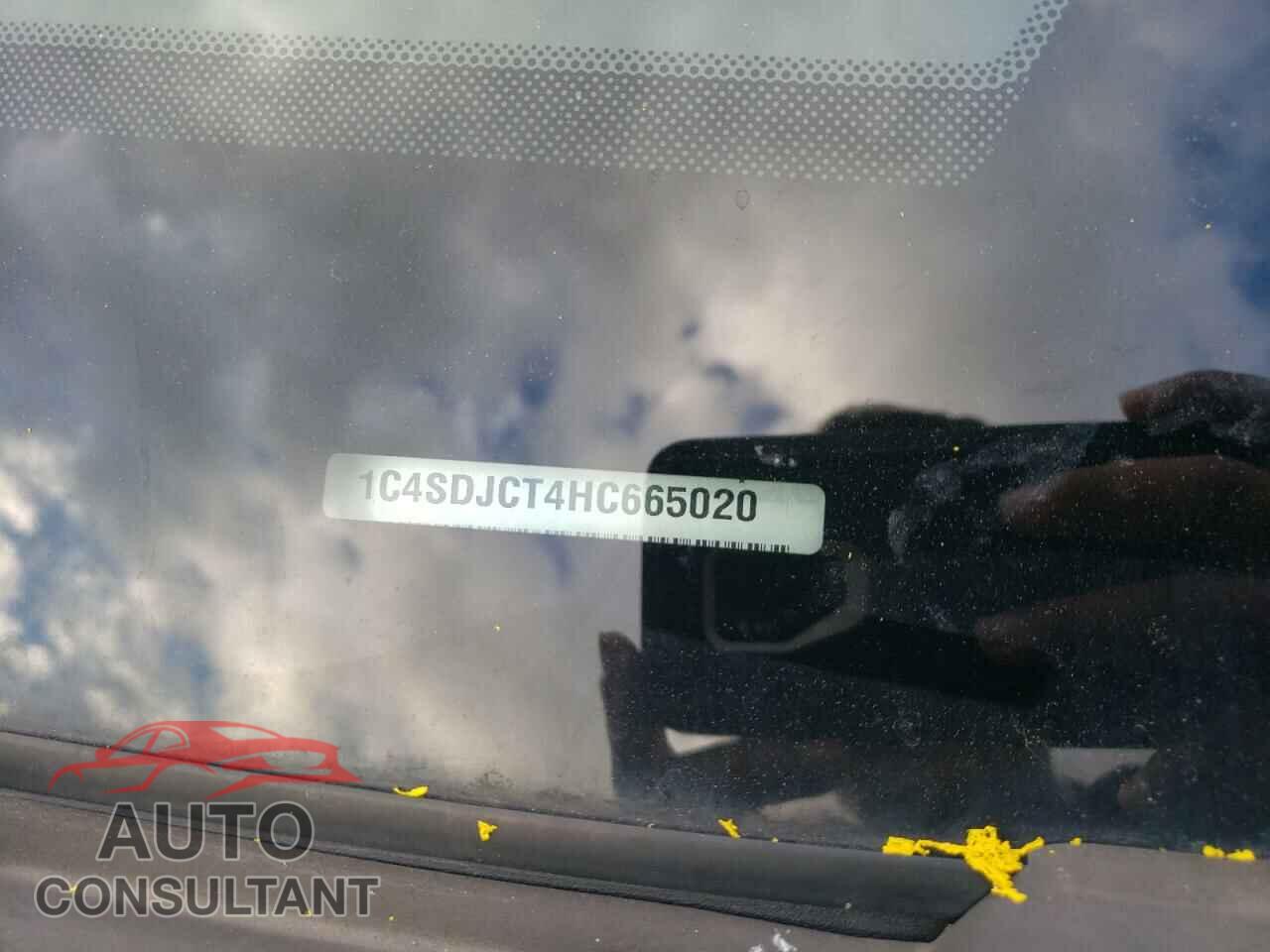 DODGE DURANGO 2017 - 1C4SDJCT4HC665020