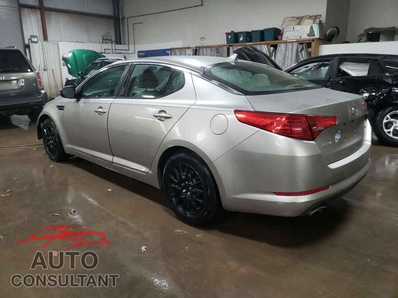 KIA OPTIMA 2011 - KNAGM4A70B5081638