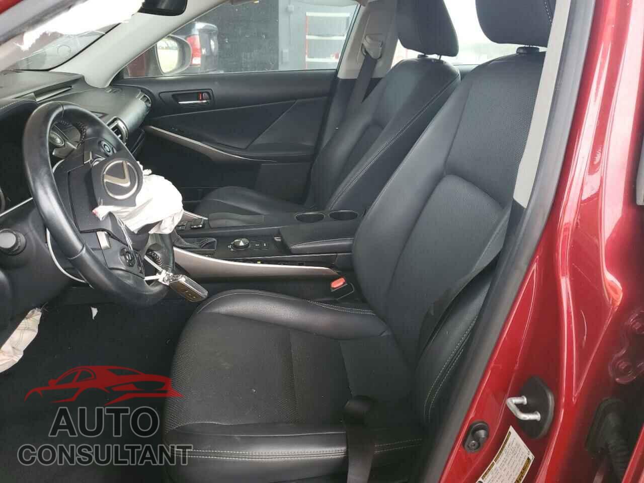LEXUS IS 2015 - JTHBF1D20F5055440