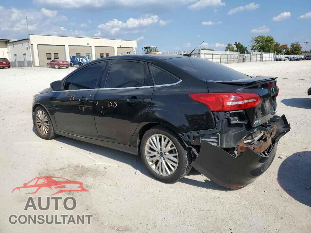 FORD FOCUS 2015 - 1FADP3J20FL260717
