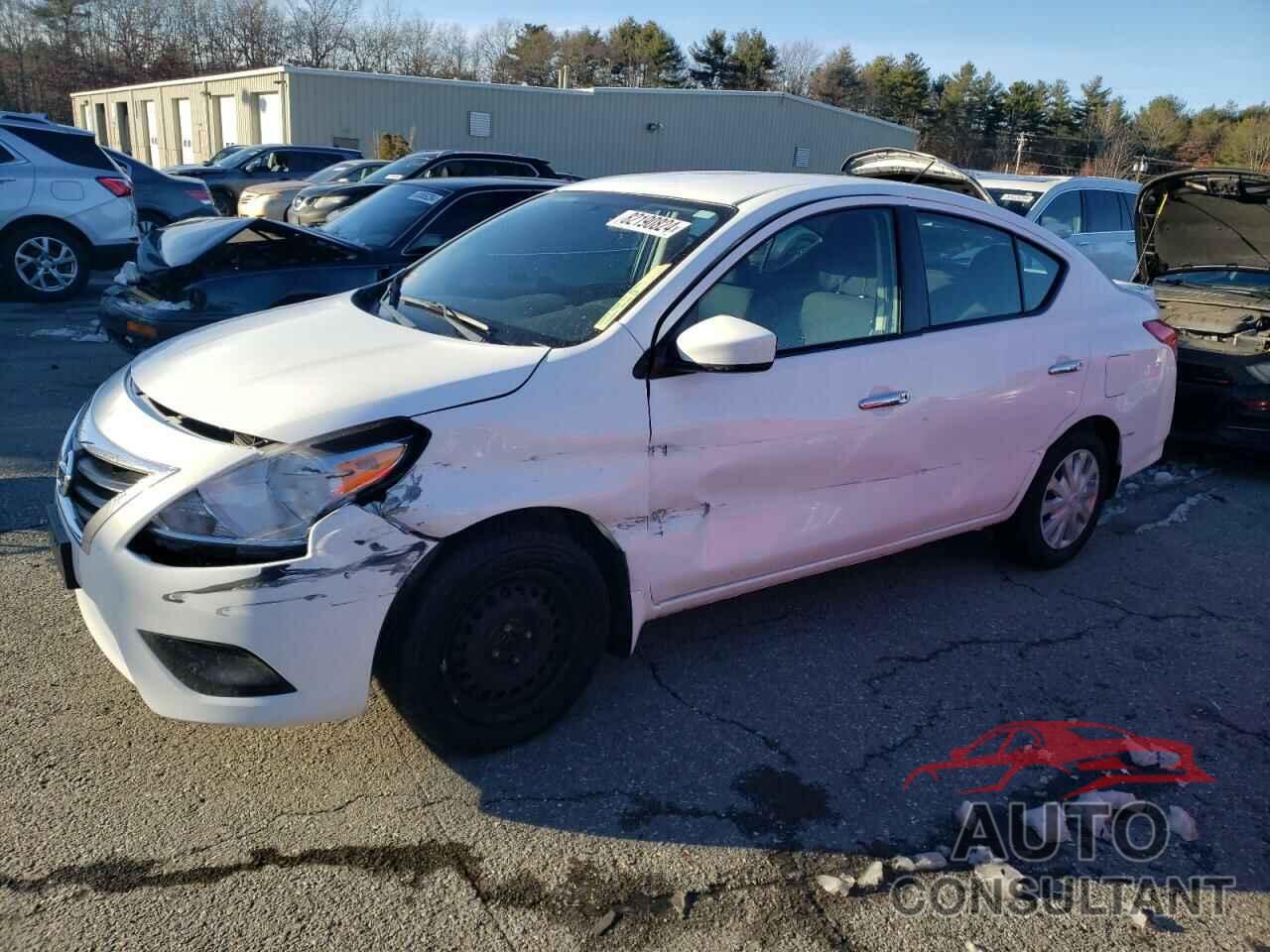 NISSAN VERSA 2018 - 3N1CN7AP9JL886295