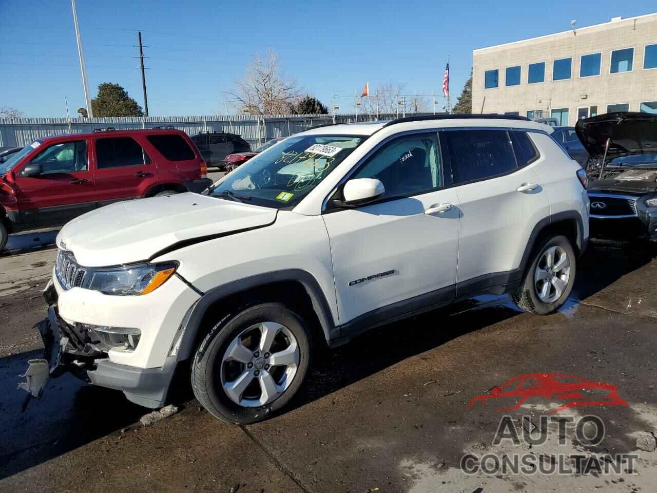 JEEP COMPASS 2018 - 3C4NJDBB7JT103817