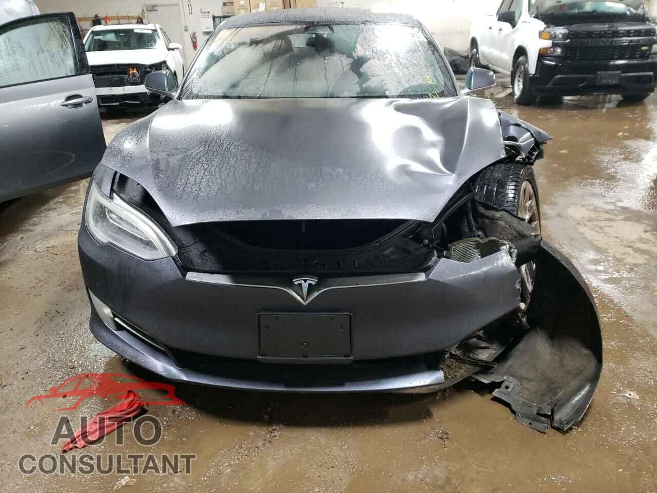 TESLA MODEL S 2017 - 5YJSA1E21HF190426