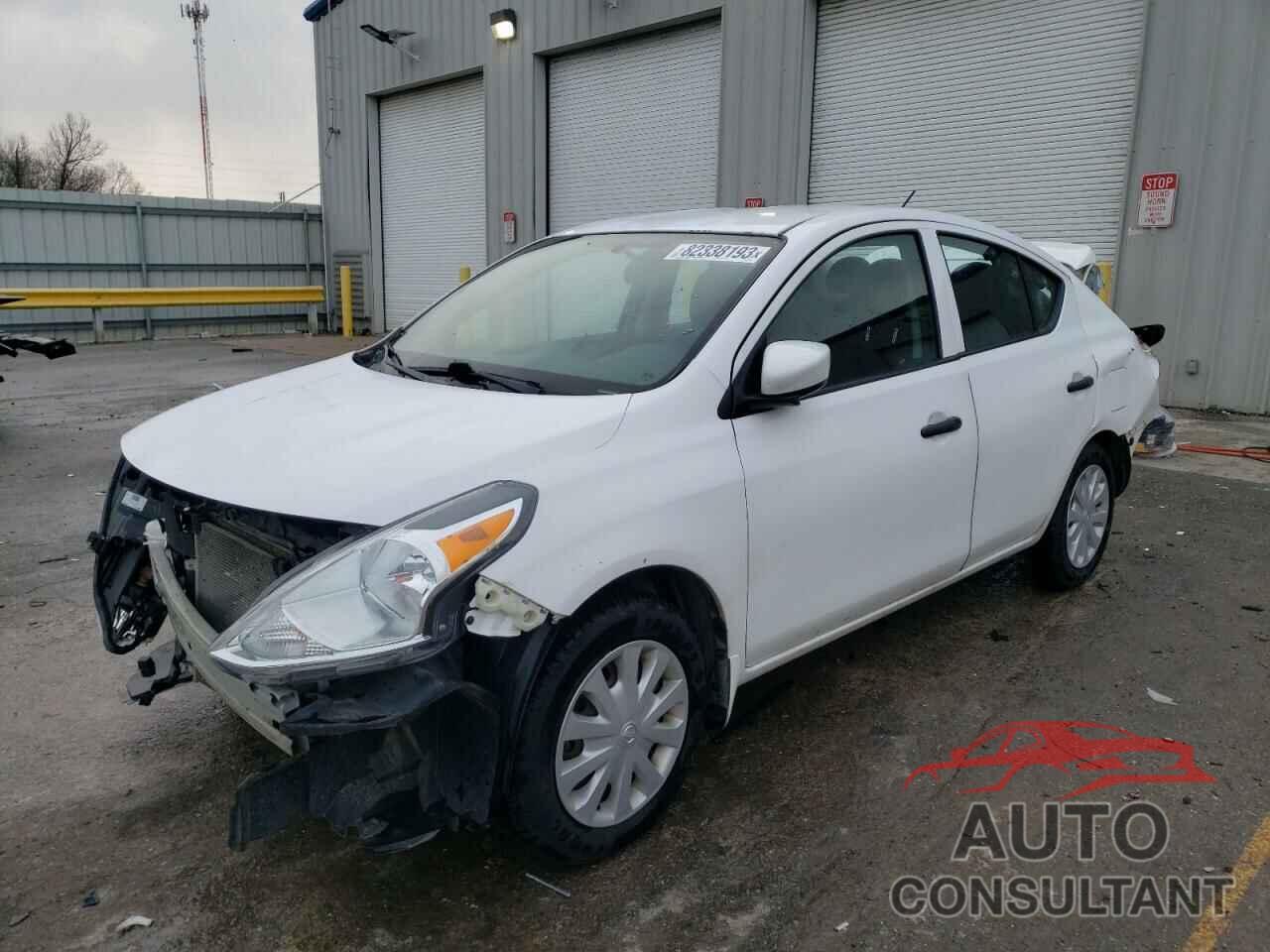 NISSAN VERSA 2018 - 3N1CN7AP5JL819273