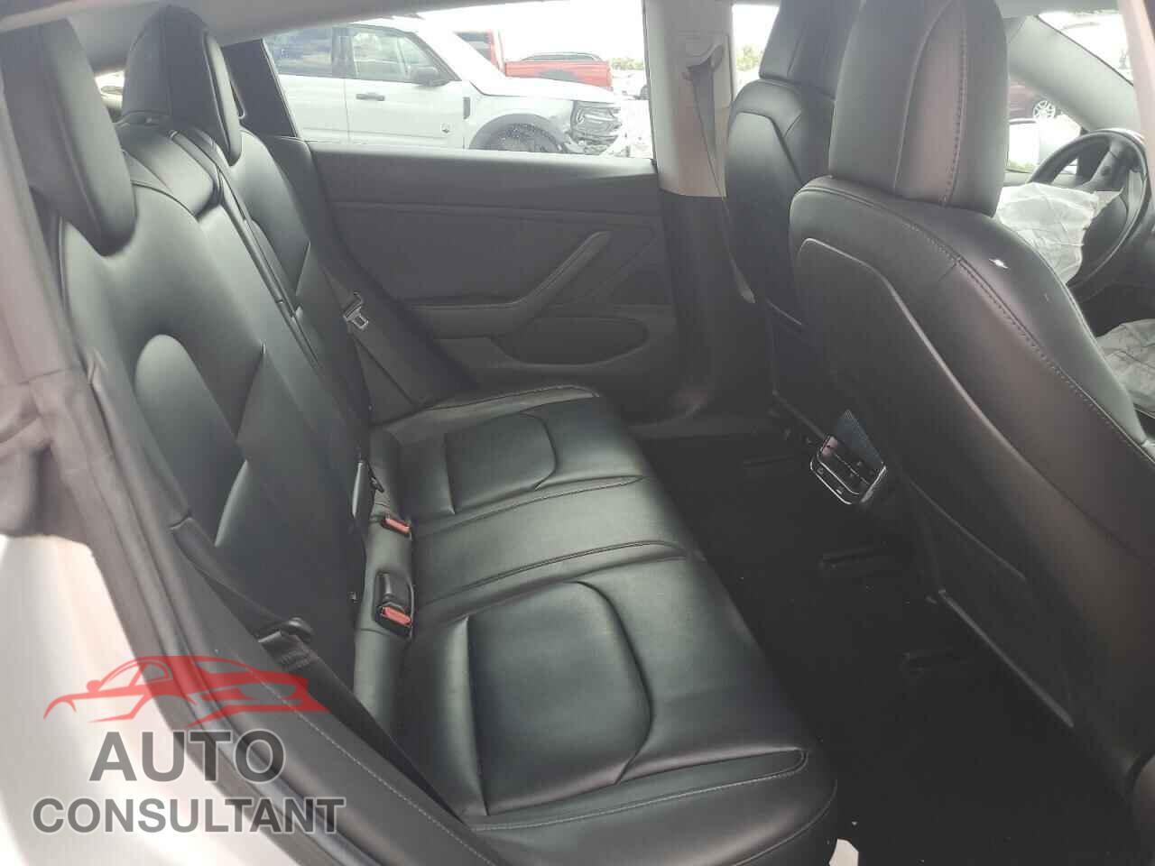TESLA MODEL 3 2018 - 5YJ3E1EA8JF016584