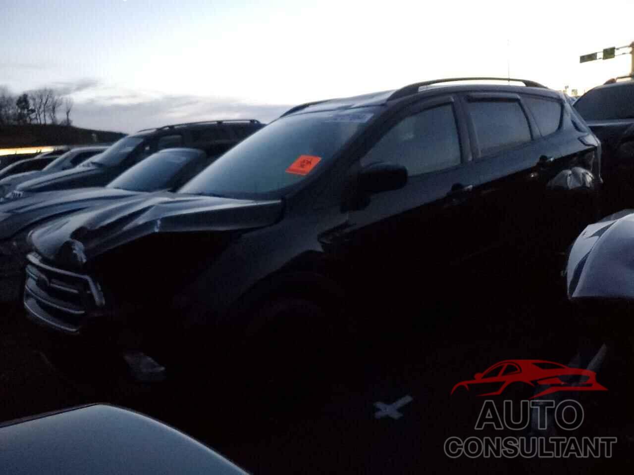 FORD ESCAPE 2017 - 1FMCU9GD5HUC38120